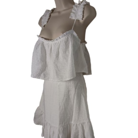 saints + secrets Dresses & Skirts - Saints + Secrets Women Size XS White Dress sleeveless Lined